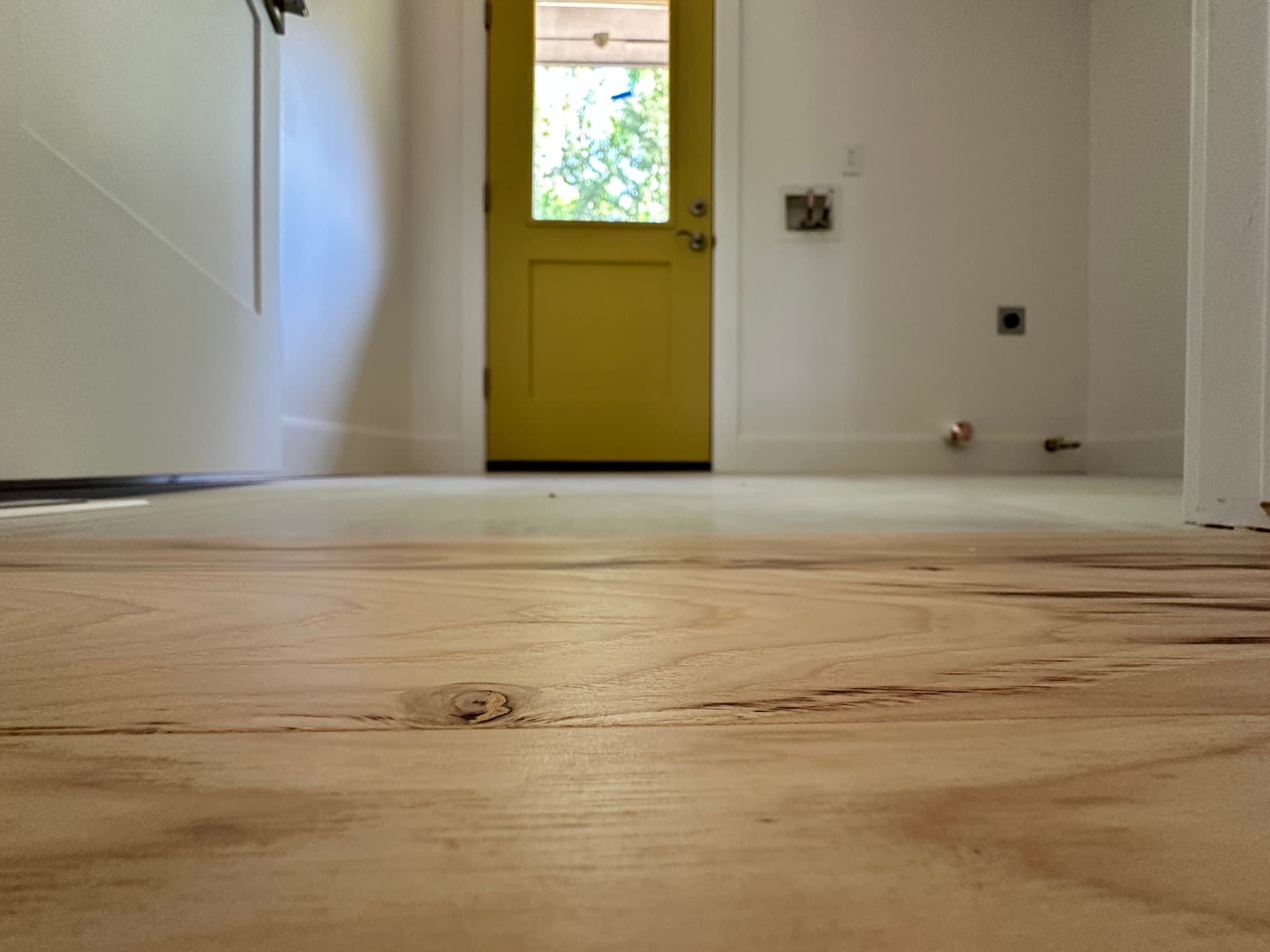 Why a Flush Hardwood to Tile Transition Makes All the Difference image