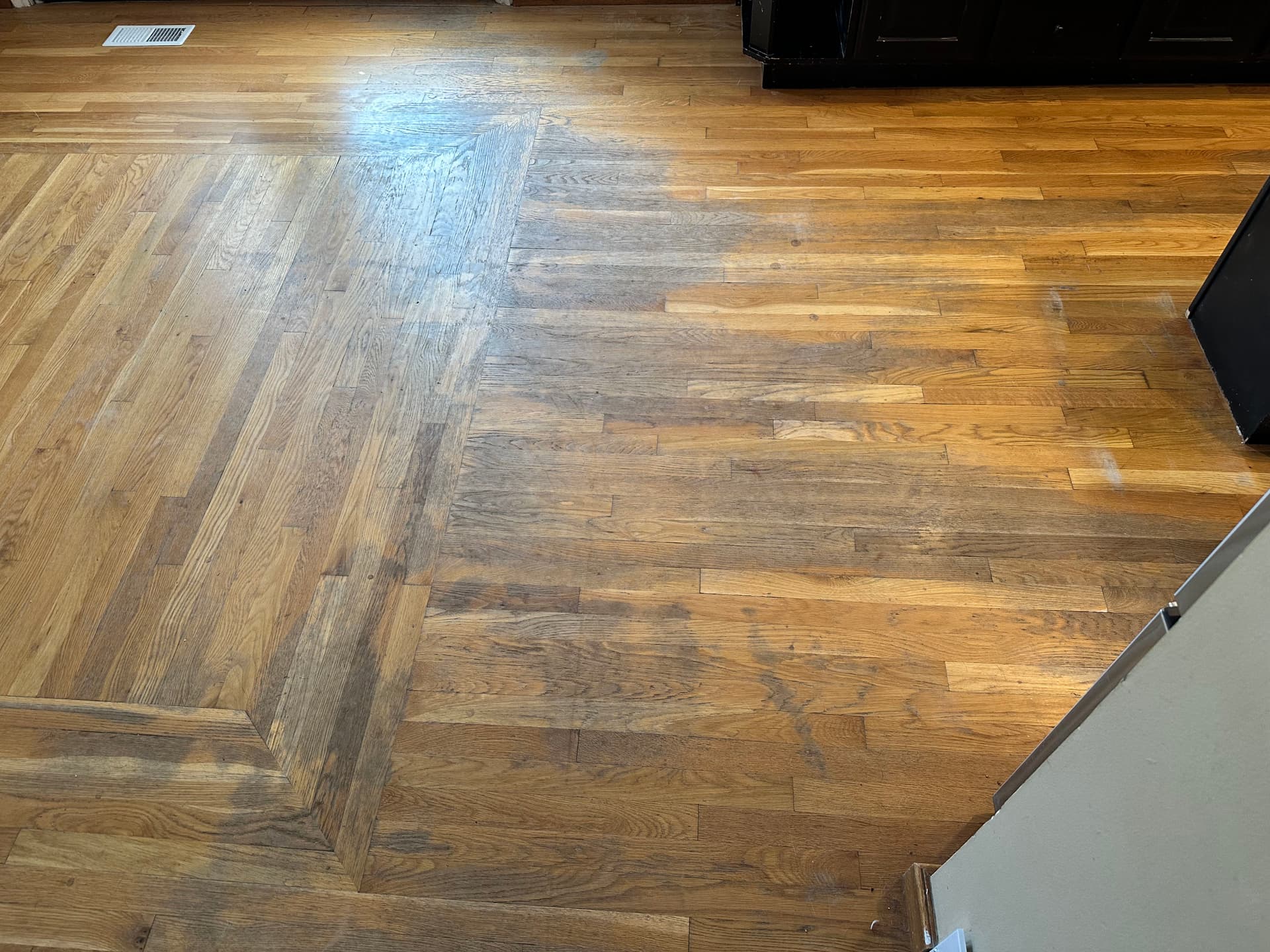 Gallery photos for Mixed White Oak and Red Oak Floor Refinishing in Tooele: Image #2